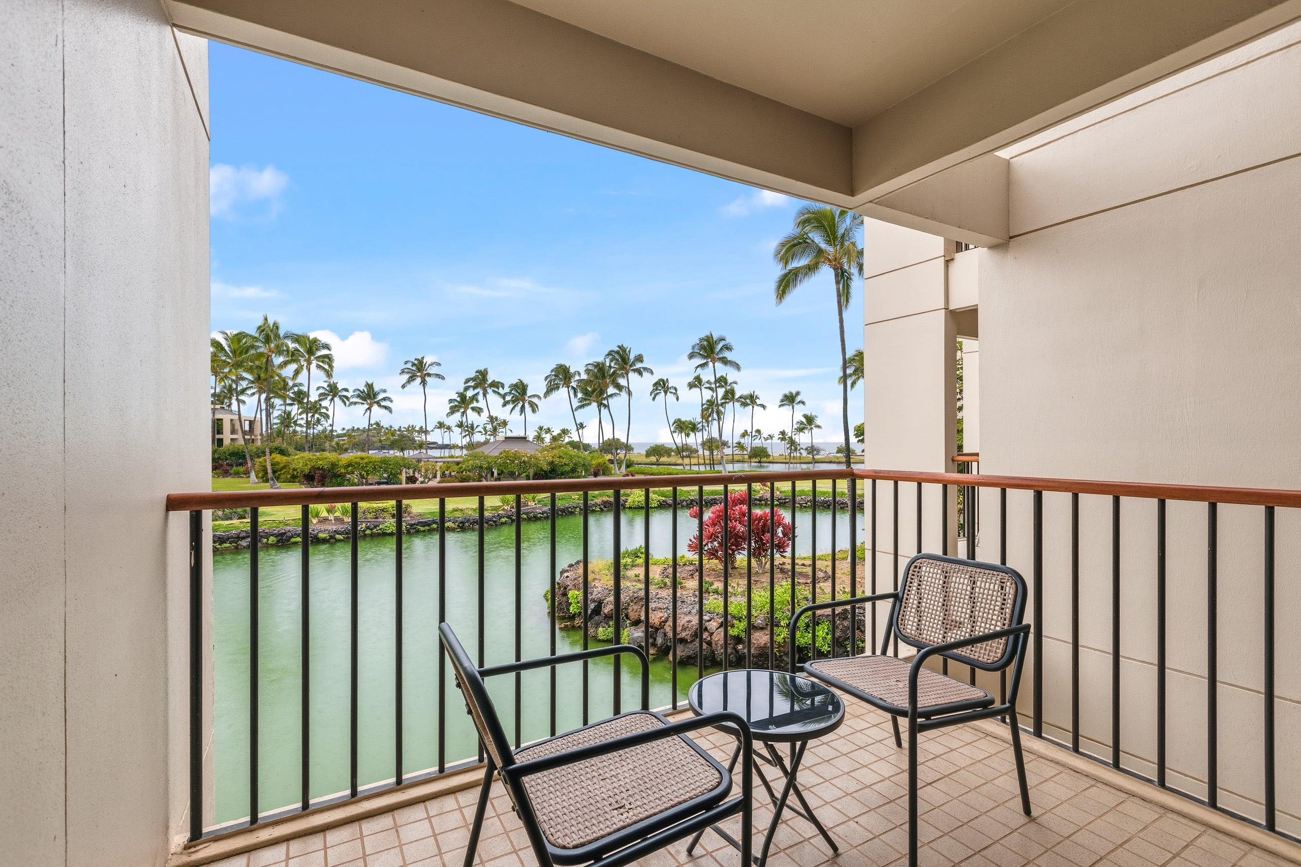 Condo in Waimea · ★4.67 · 2 bedrooms · 3 beds · 2.5 baths - Image 21