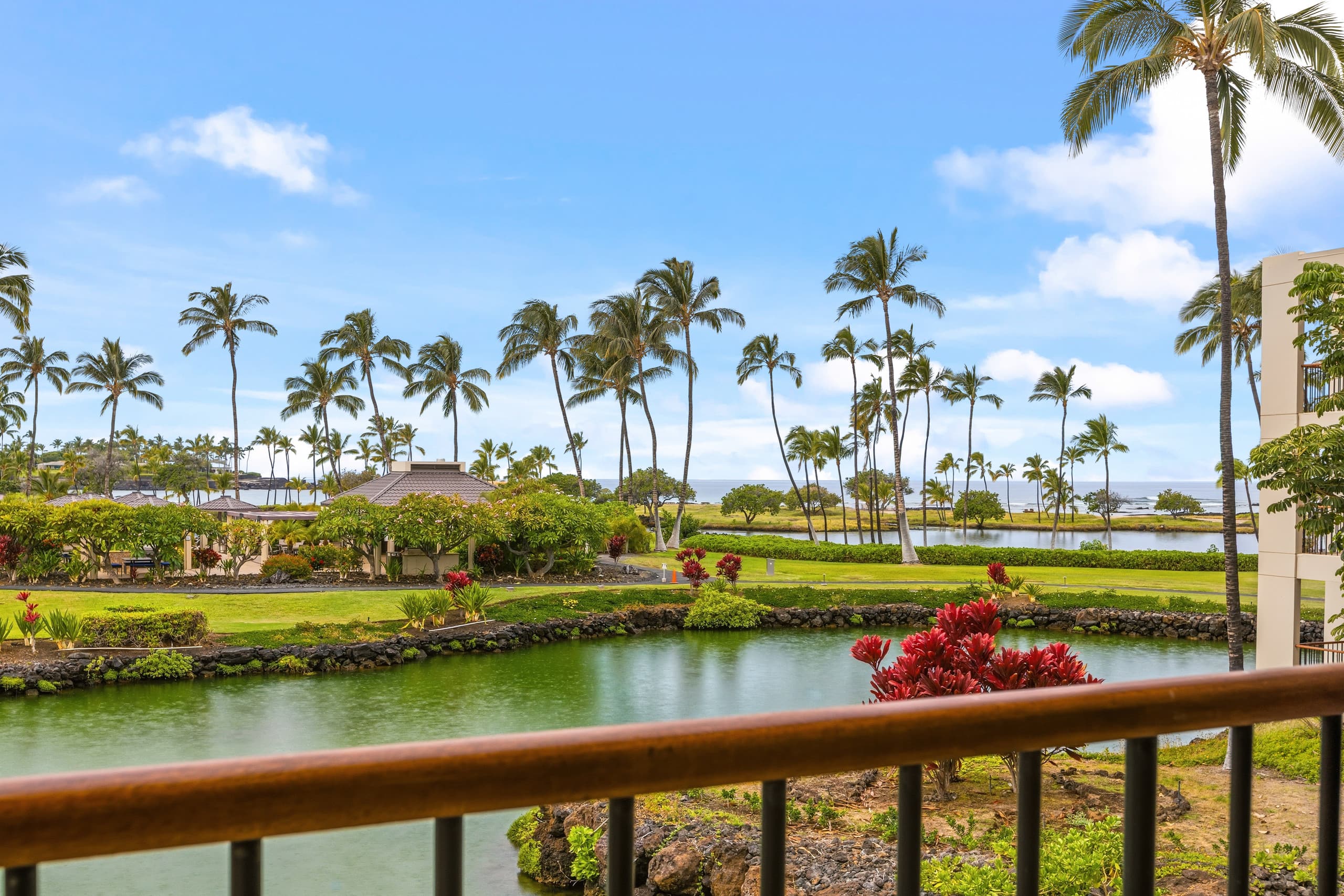 Condo in Waimea · ★4.67 · 2 bedrooms · 3 beds · 2.5 baths - Image 23