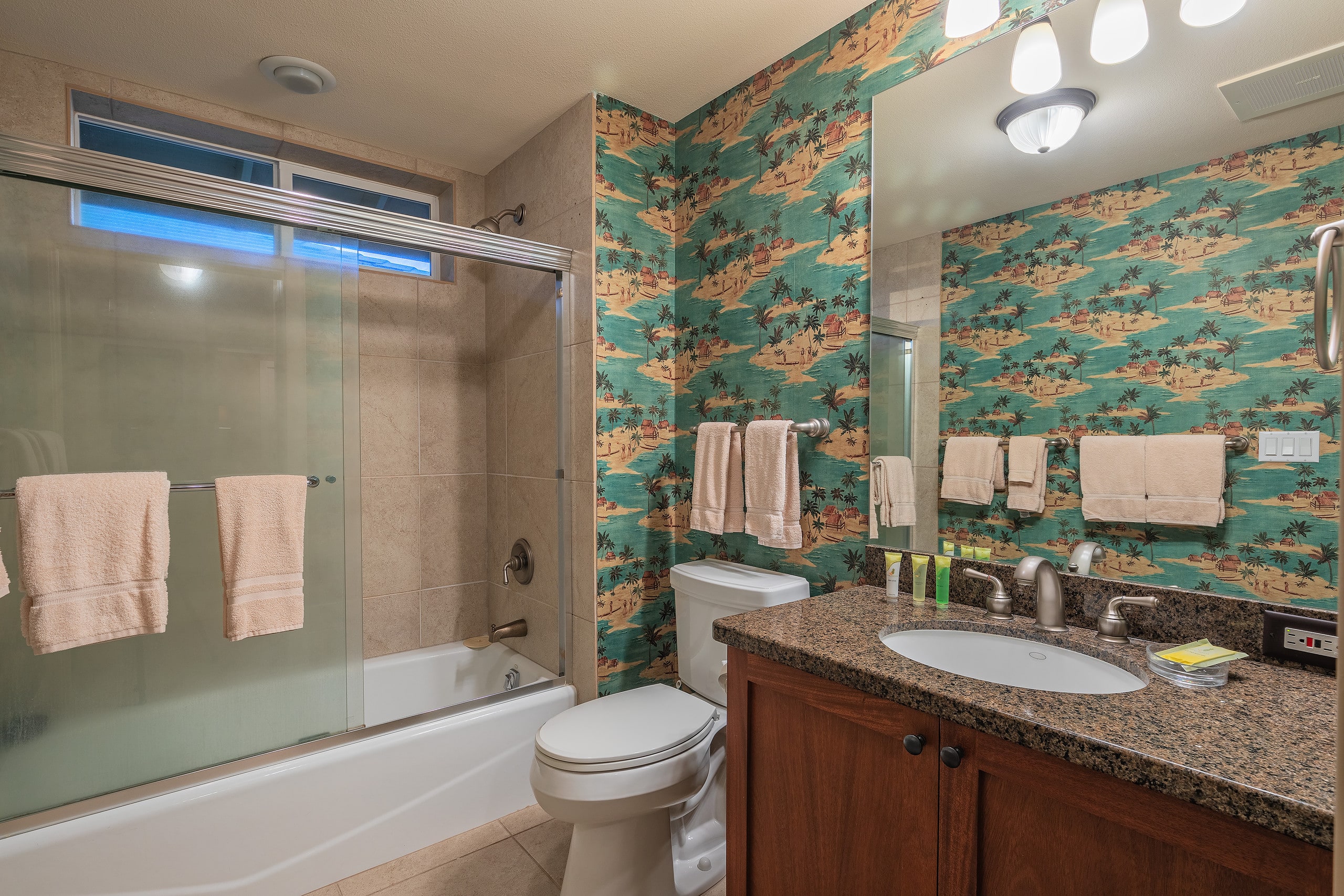 Condo in Waikoloa Village · ★5.0 · 3 bedrooms · 4 beds · 2 baths - Photo 13