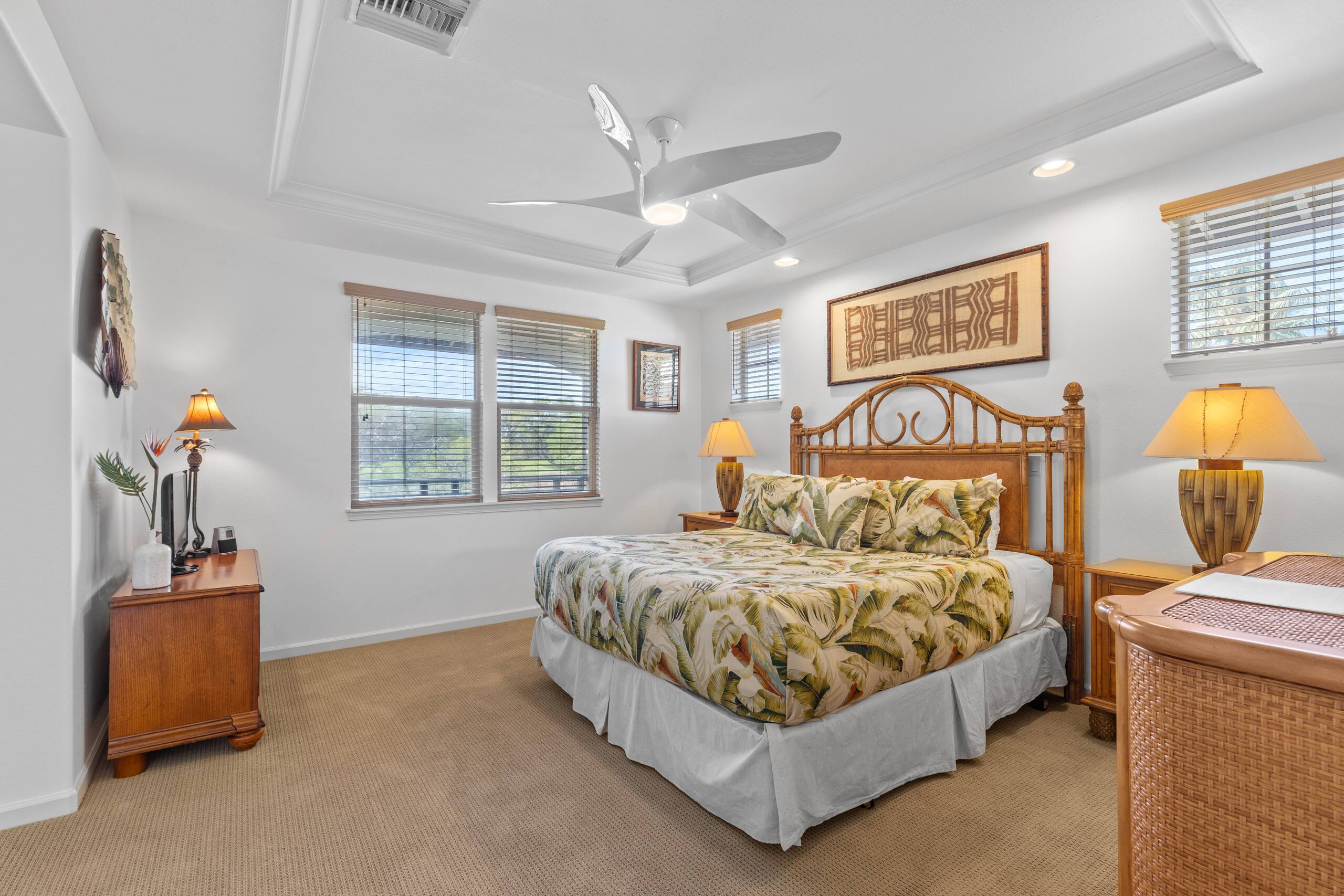 Condo in Waimea · ★5.0 · 2 bedrooms · 4 beds · 2.5 baths - Image 10