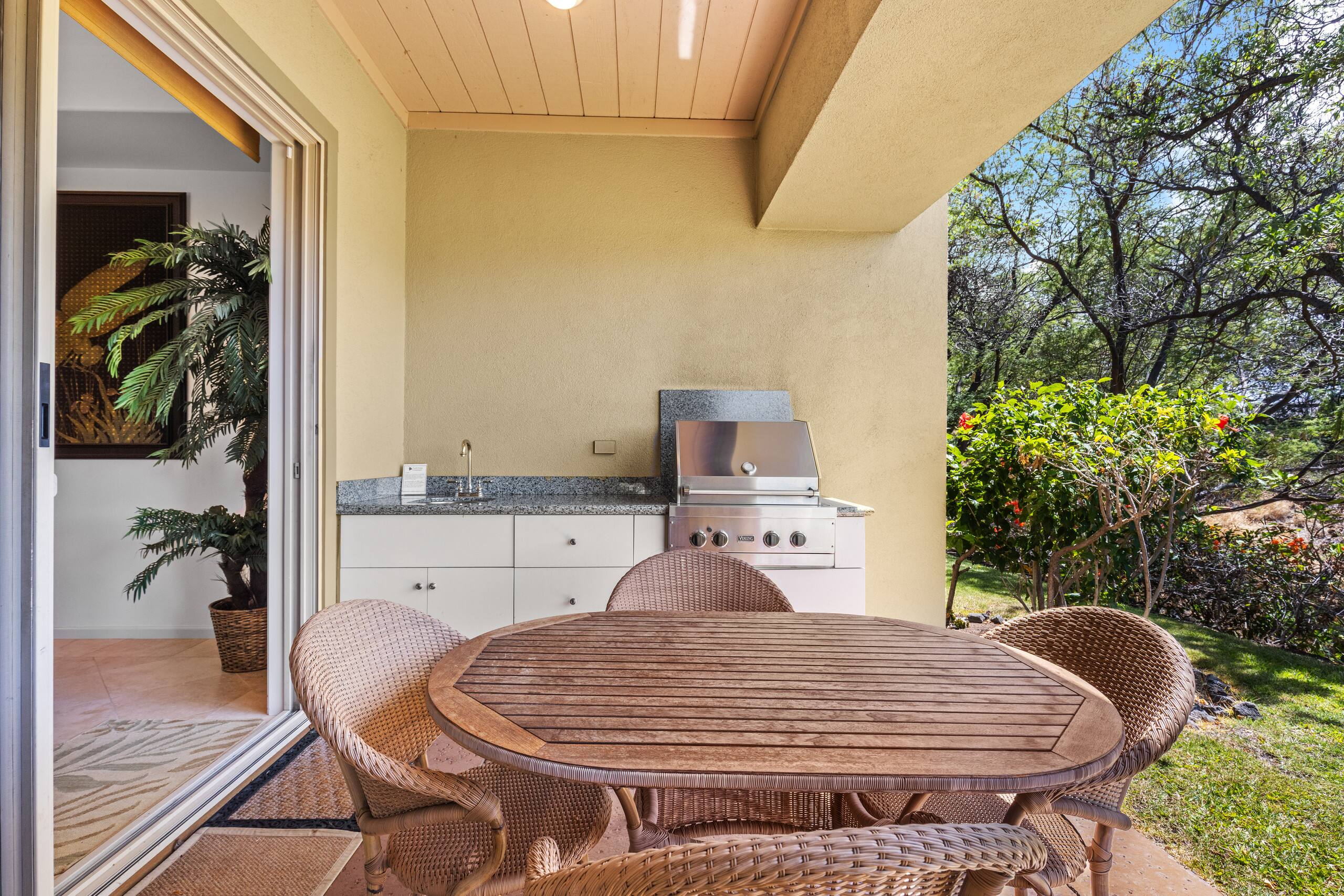 Condo in Waimea · ★5.0 · 2 bedrooms · 4 beds · 2.5 baths - Image 34