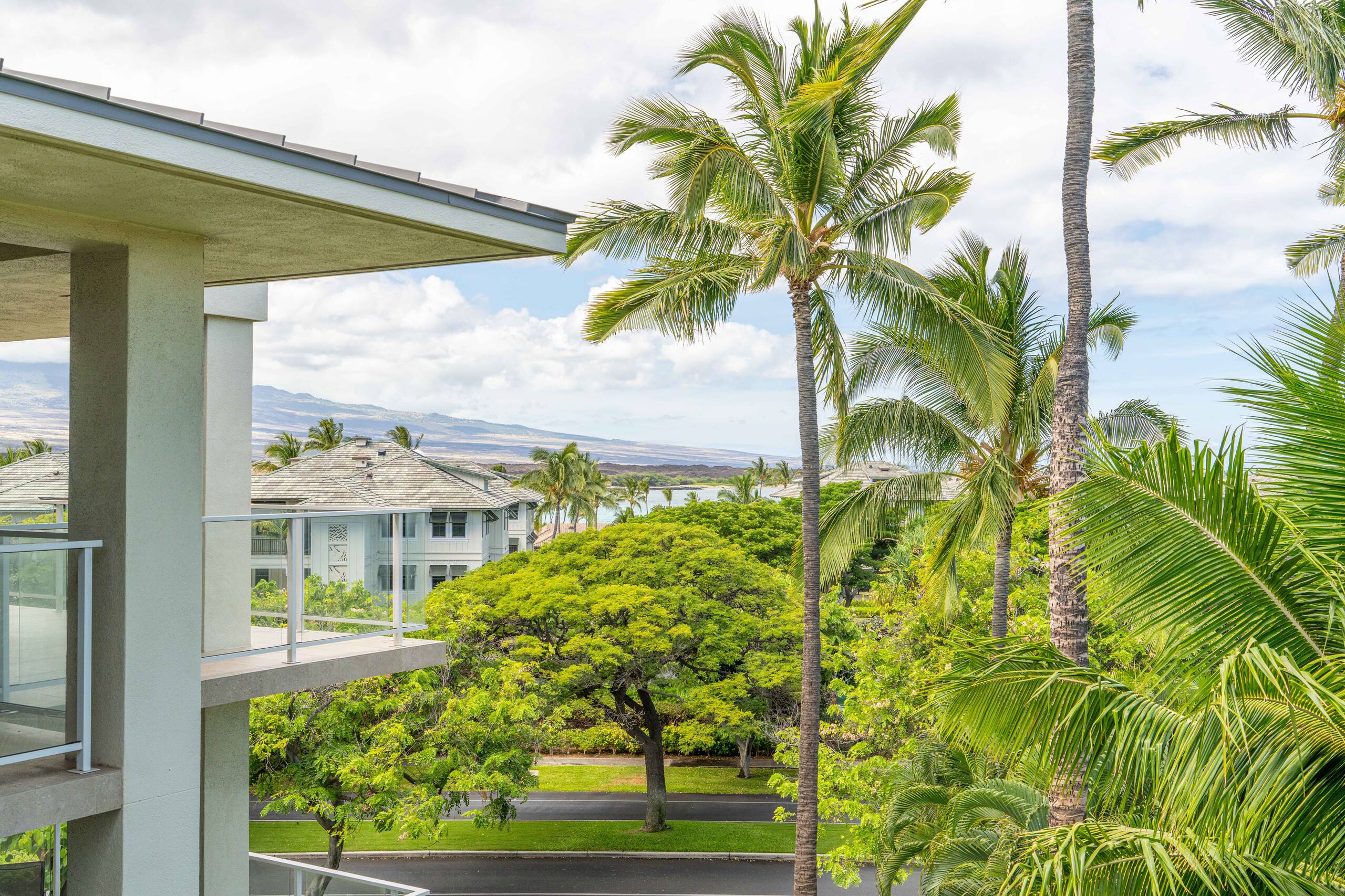 Condo in Waikoloa Village · ★4.88 · 2 bedrooms · 2 beds · 2 baths - Photo 19