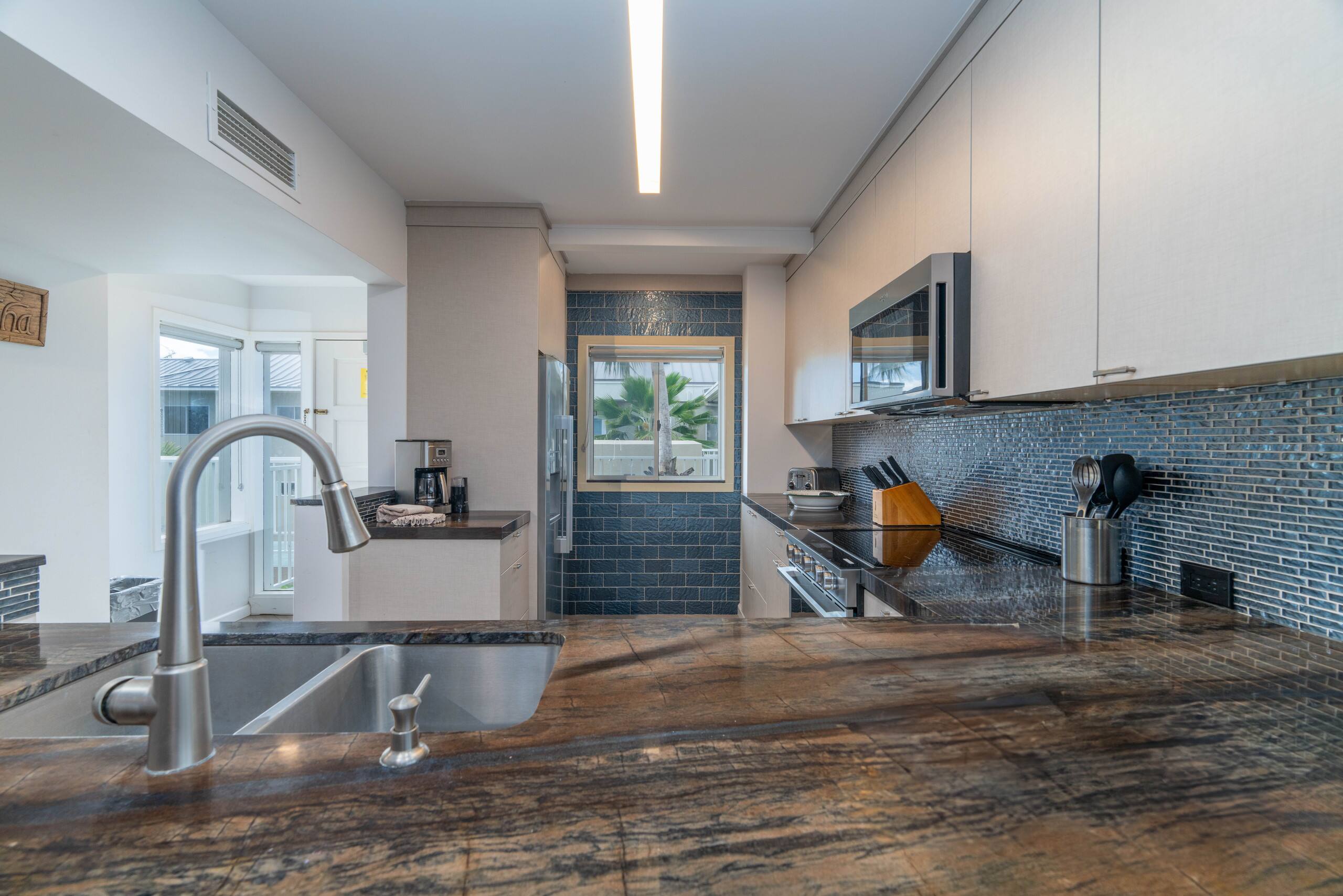 Condo in Waikoloa Village · ★4.88 · 2 bedrooms · 2 beds · 2 baths - Photo 16
