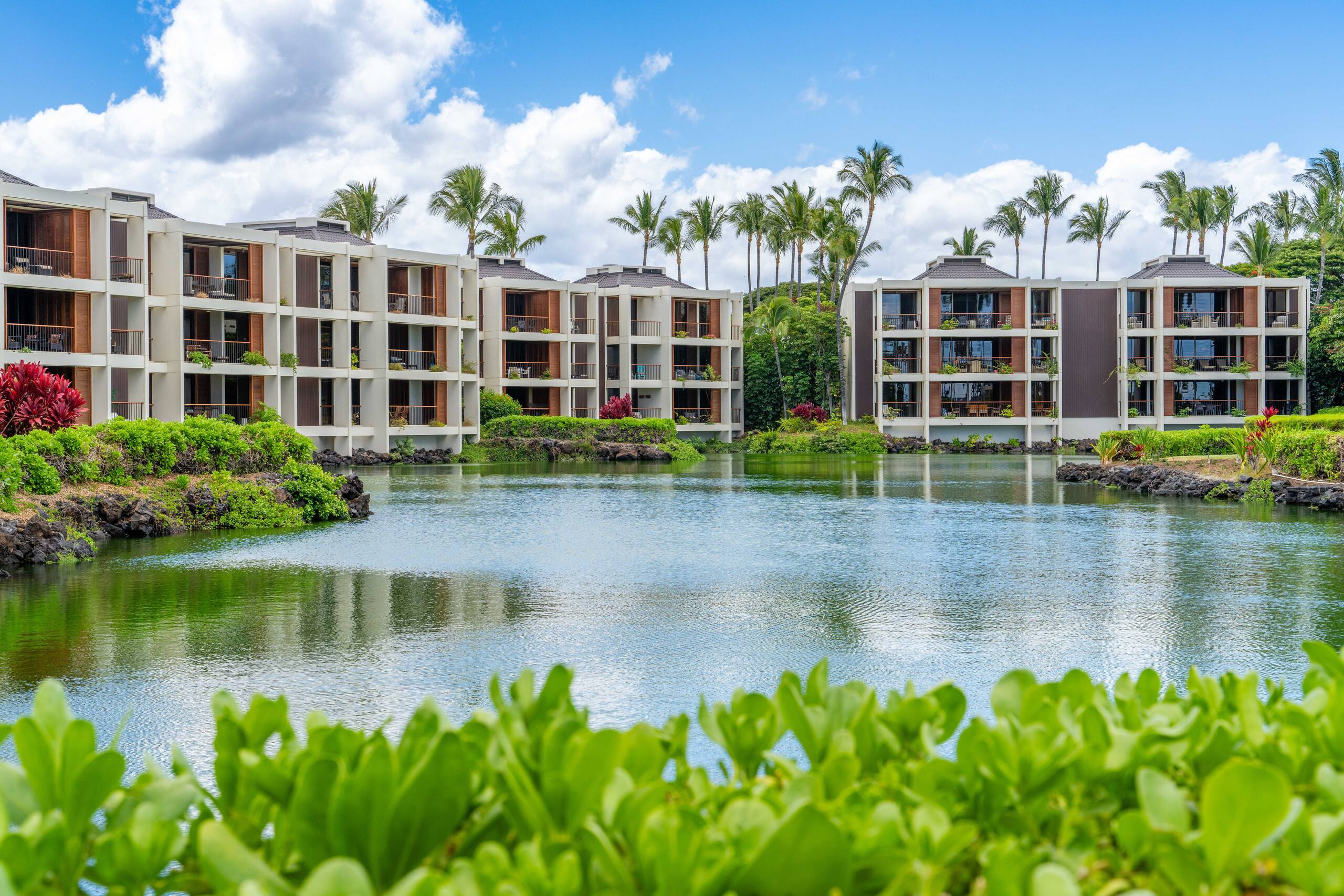Condo in Waimea · ★4.33 · 2 bedrooms · 4 beds · 2.5 baths - Image 18