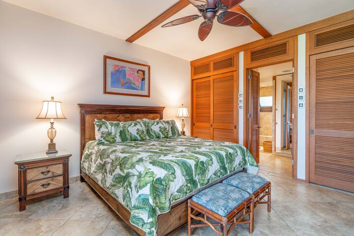 Mauna Lani Terrace 2 Bedroom Condo, Steps to Beach gallery image 5