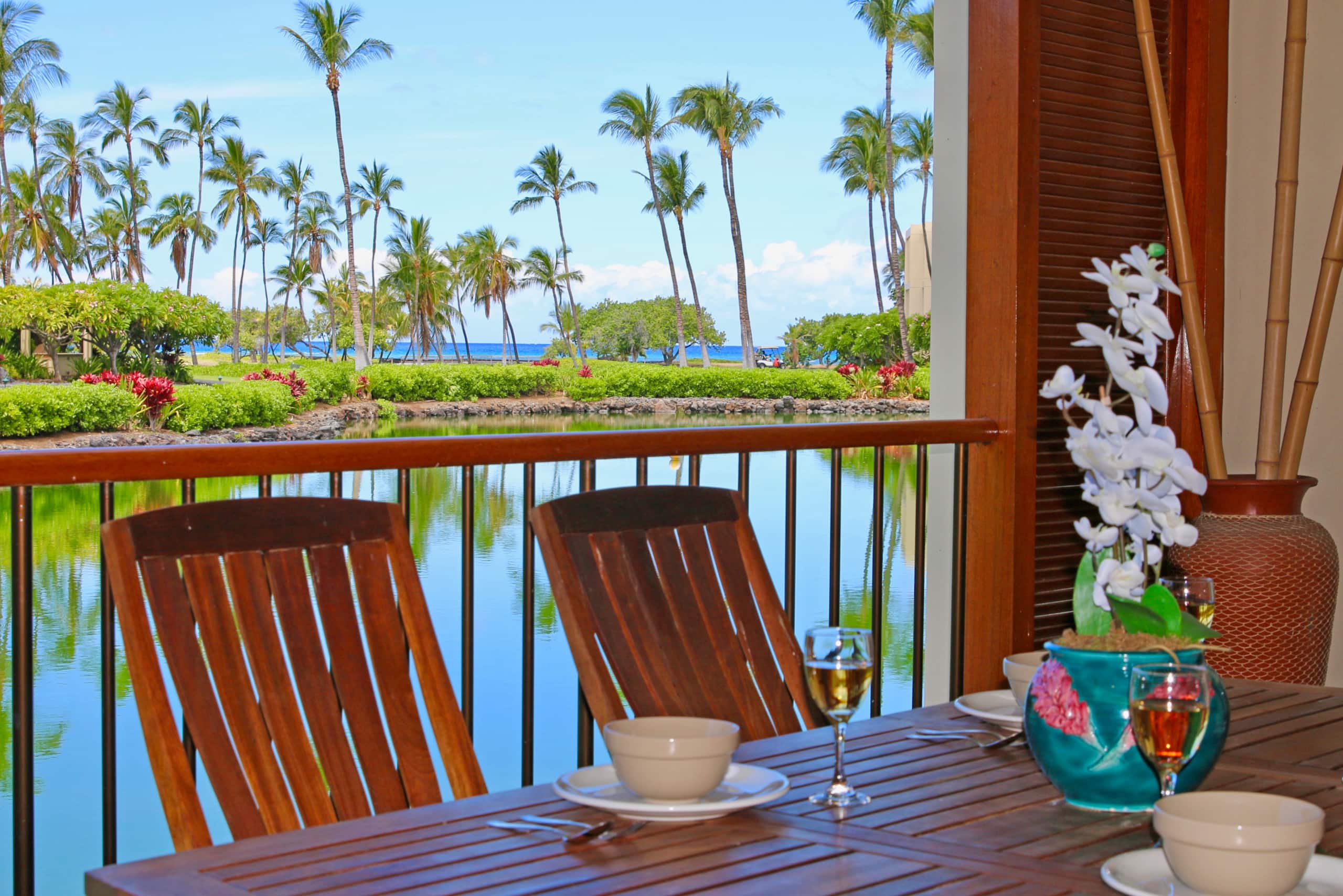 Condo in Waimea · ★5.0 · 2 bedrooms · 3 beds · 2.5 baths - Image 2