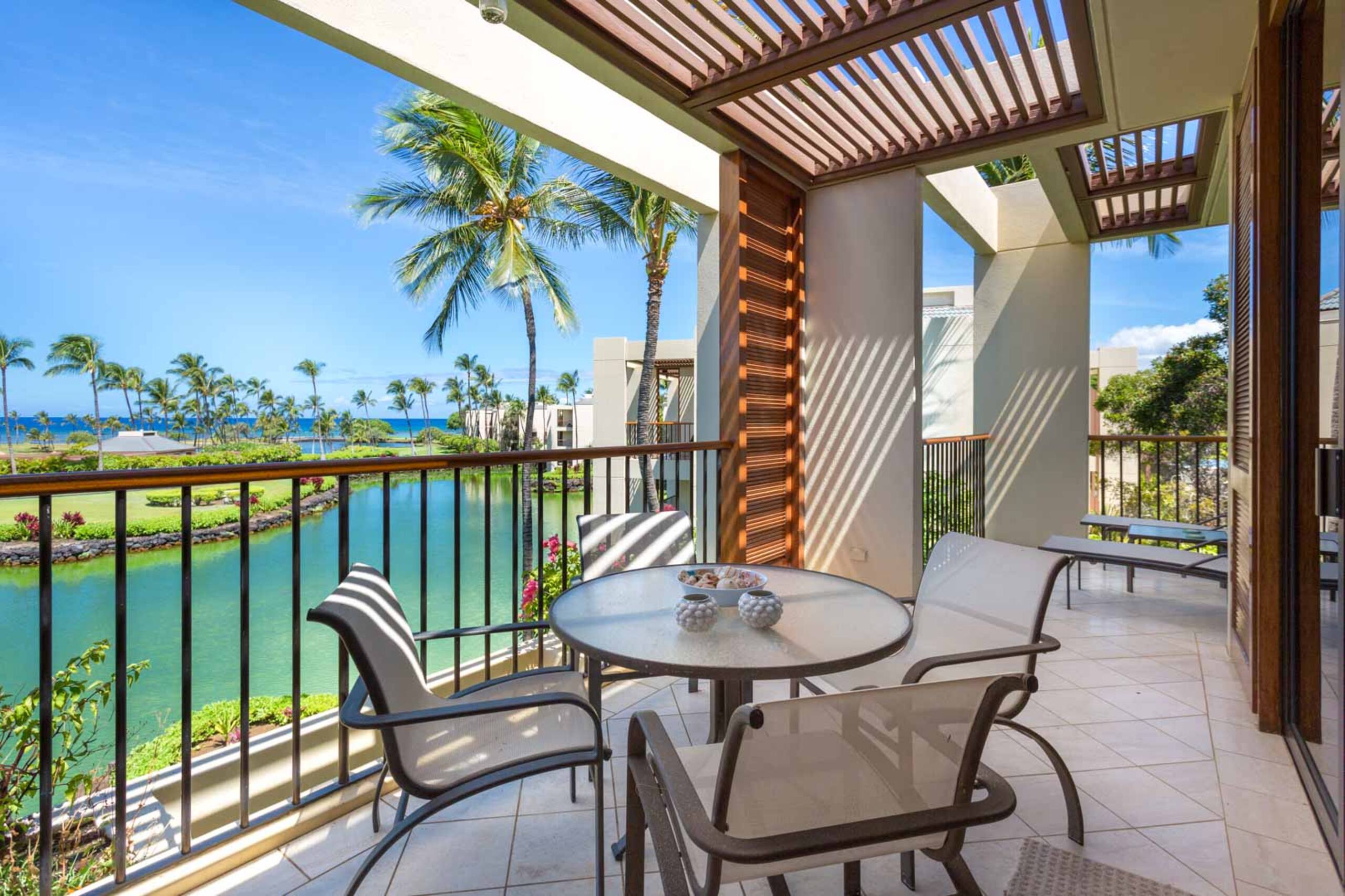 Condo in Waimea · ★5.0 · 1 bedroom · 2 beds · 2 baths - Image 15
