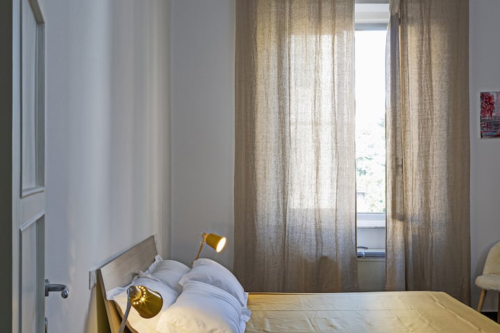 غرفة النوم 1