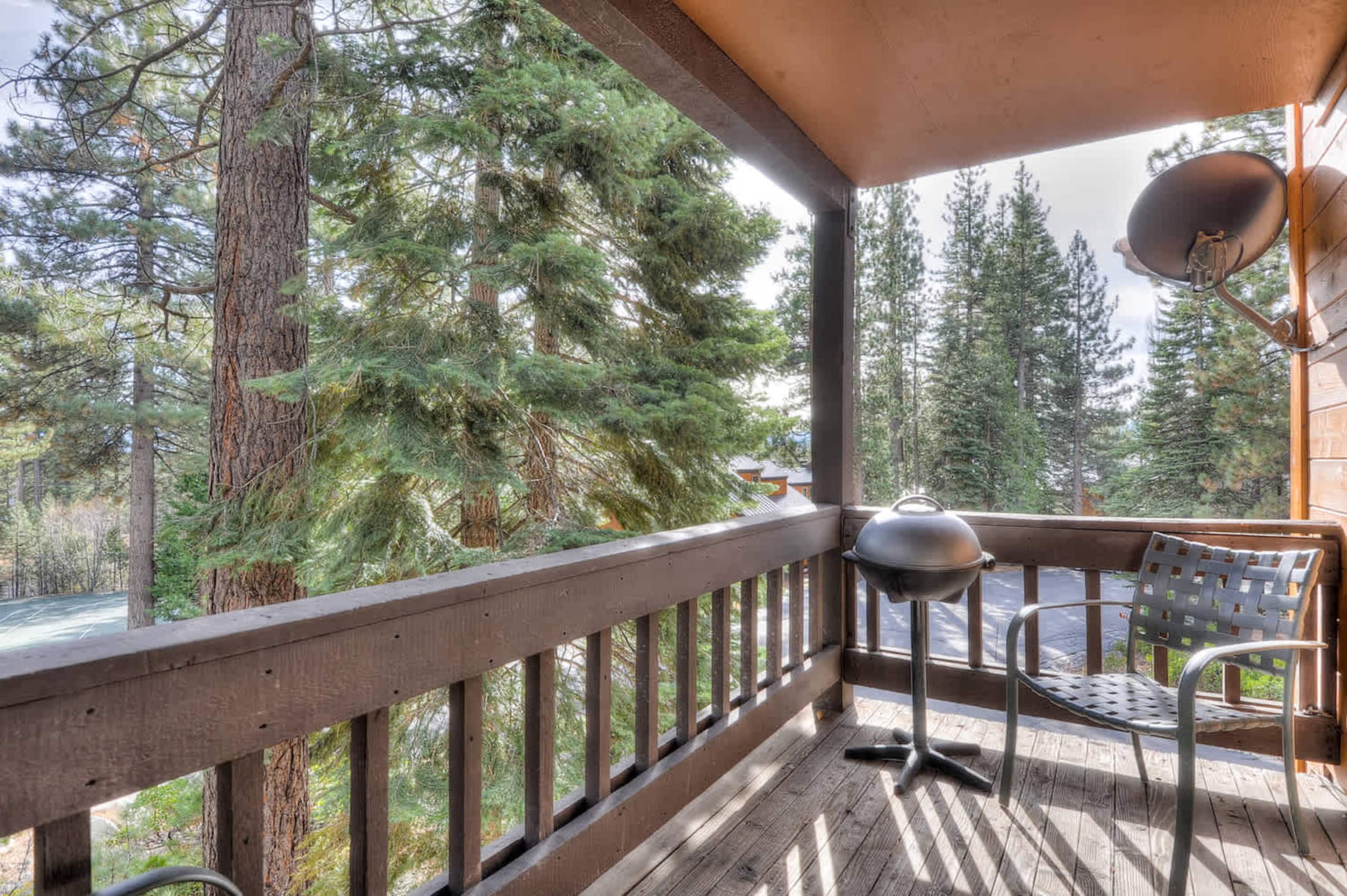 Lake Forest Villa Beach & Ski Access - Main photo