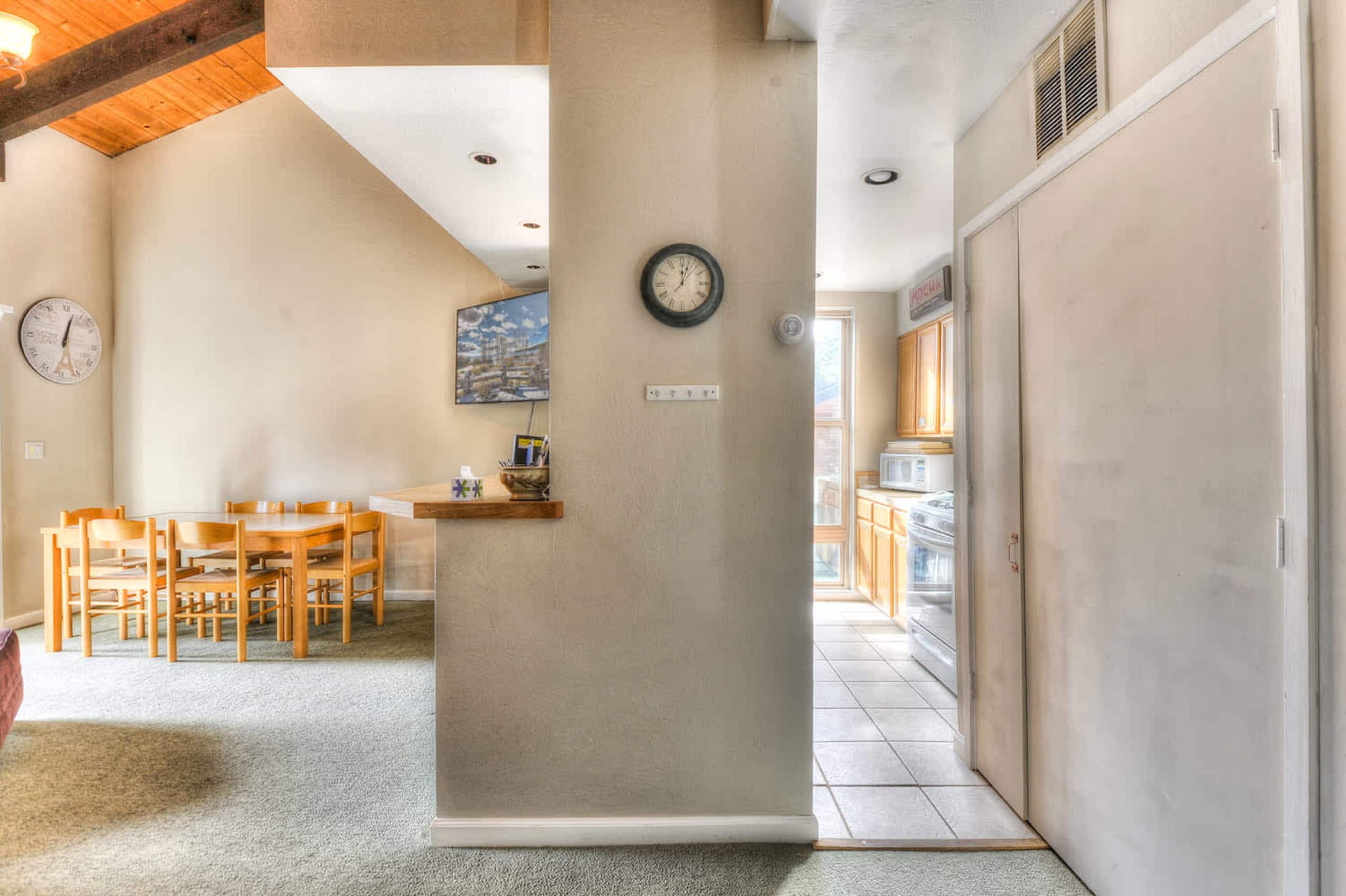 Lake Forest Villa Beach & Ski Access - Photo 8