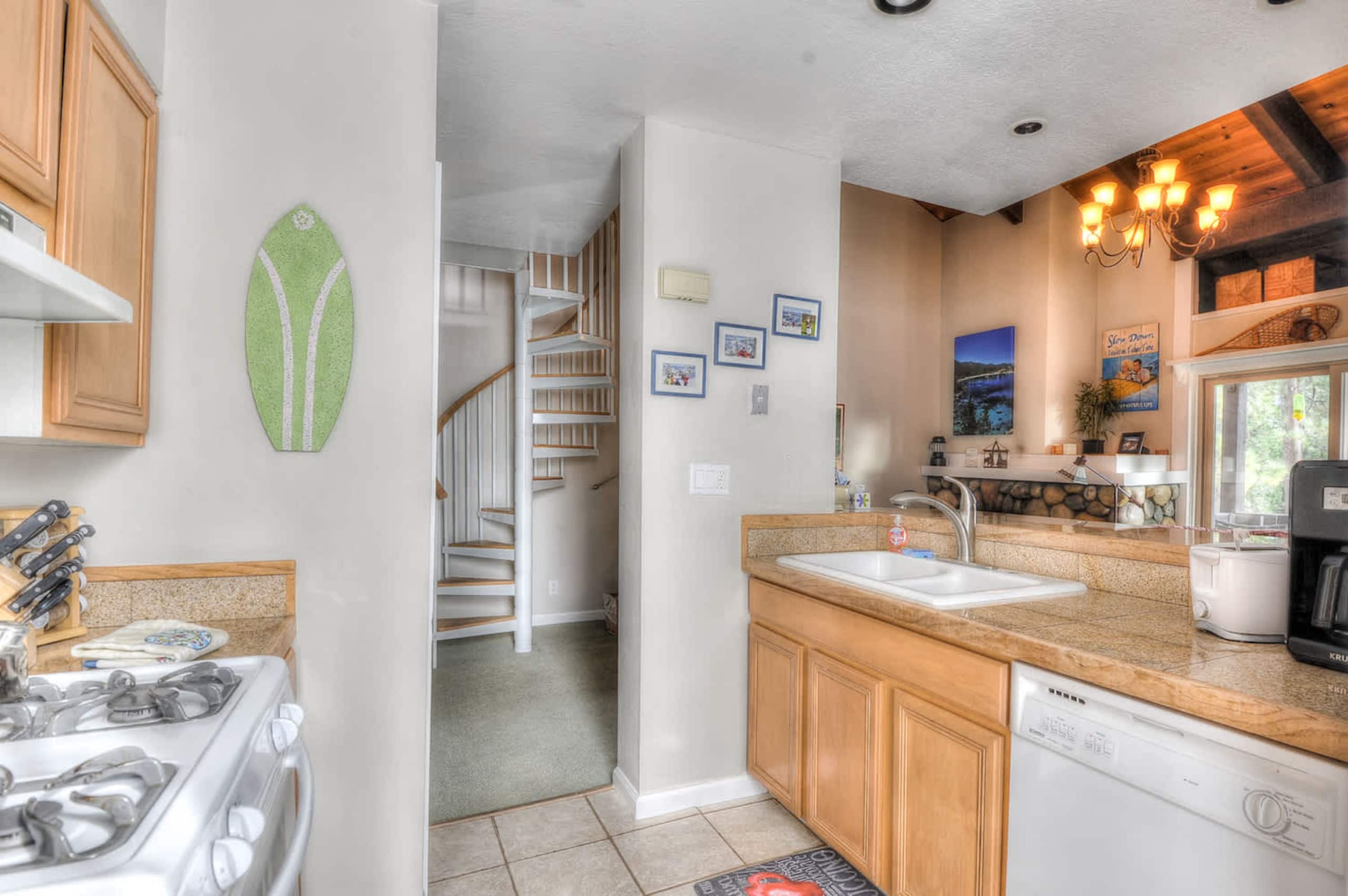 Lake Forest Villa Beach & Ski Access - Photo 10