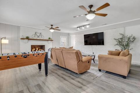 Enjoy Savannah 4BR w/King Bed