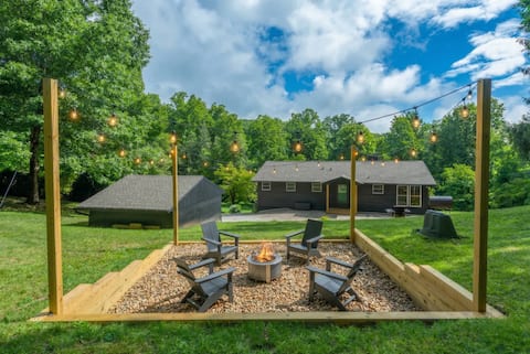 Family Retreat | Fire Pit & Grill on 4.5 Acres