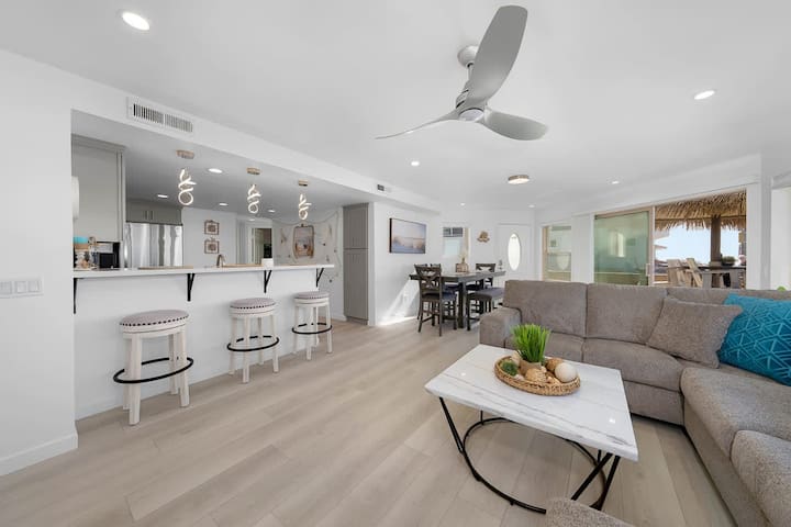 Ocean Front 3BR with Best Private Patio! gallery image 4