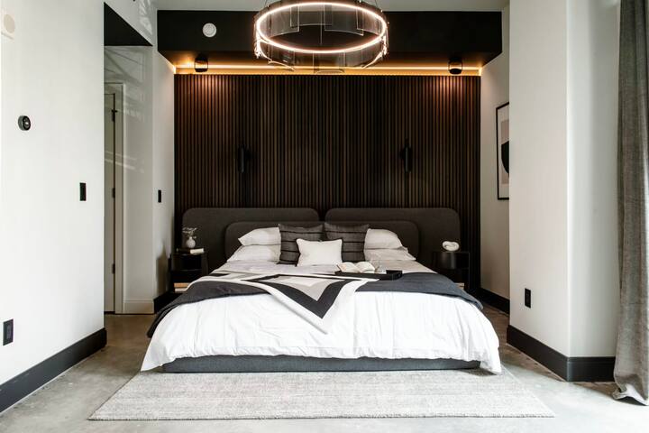 Image showcasing Atlanta Condo Vacation Rentals - Georgia, United States | Airbnb