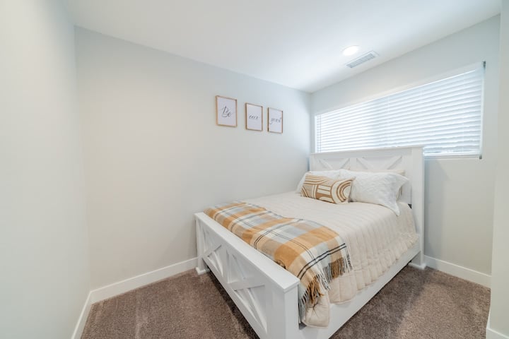 Izba pre hostí na poschodí
s 1 manželskou posteľou