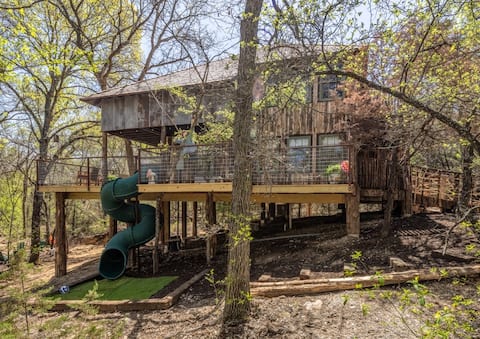 The Magical Treehouse w/ Slide on Brazos River!
