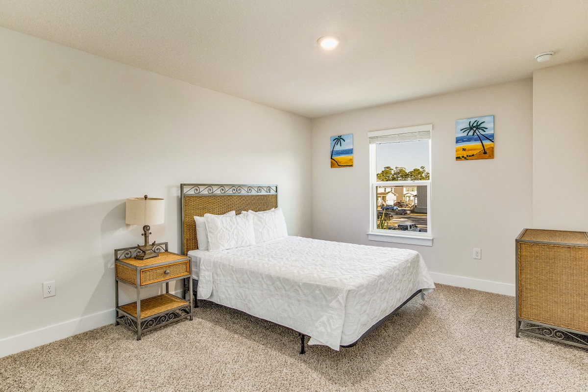 Საძინებელი სრული საწოლით