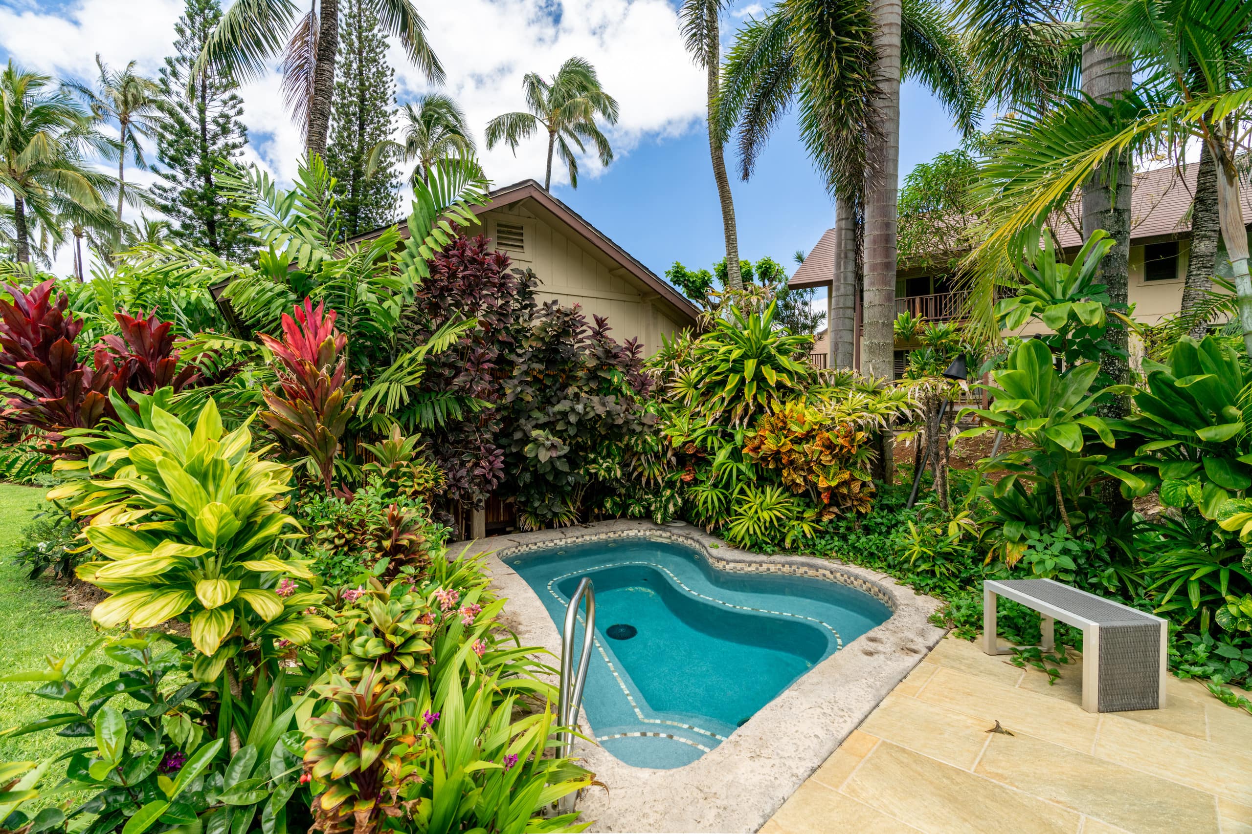 Condo in Hanalei · ★4.88 · 2 bedrooms · 2 beds · 1.5 baths - Photo 8
