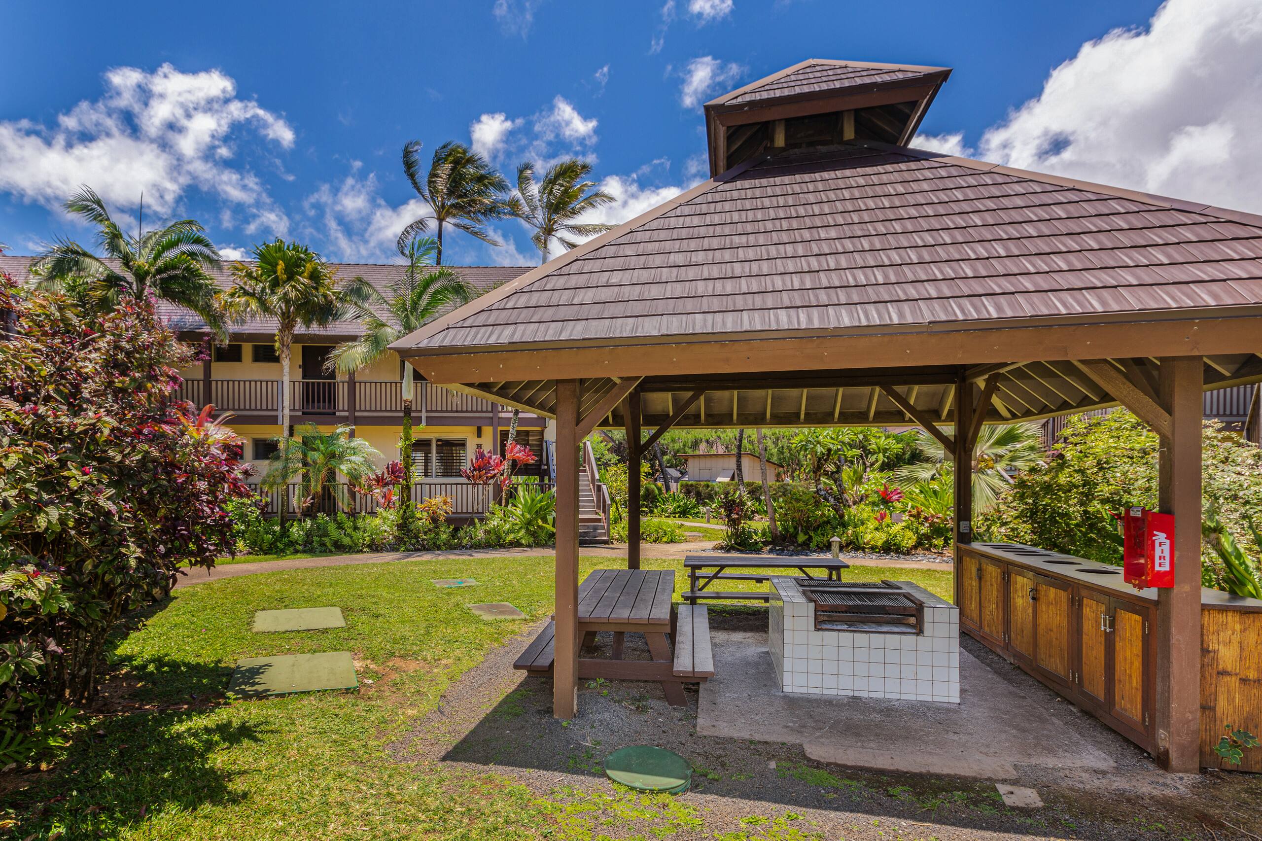 Condo in Hanalei · ★4.88 · 2 bedrooms · 2 beds · 1.5 baths - Photo 39