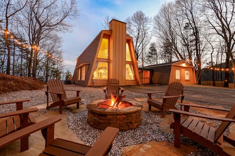 Game Room | Hot Tub | Mountain Views near Helen