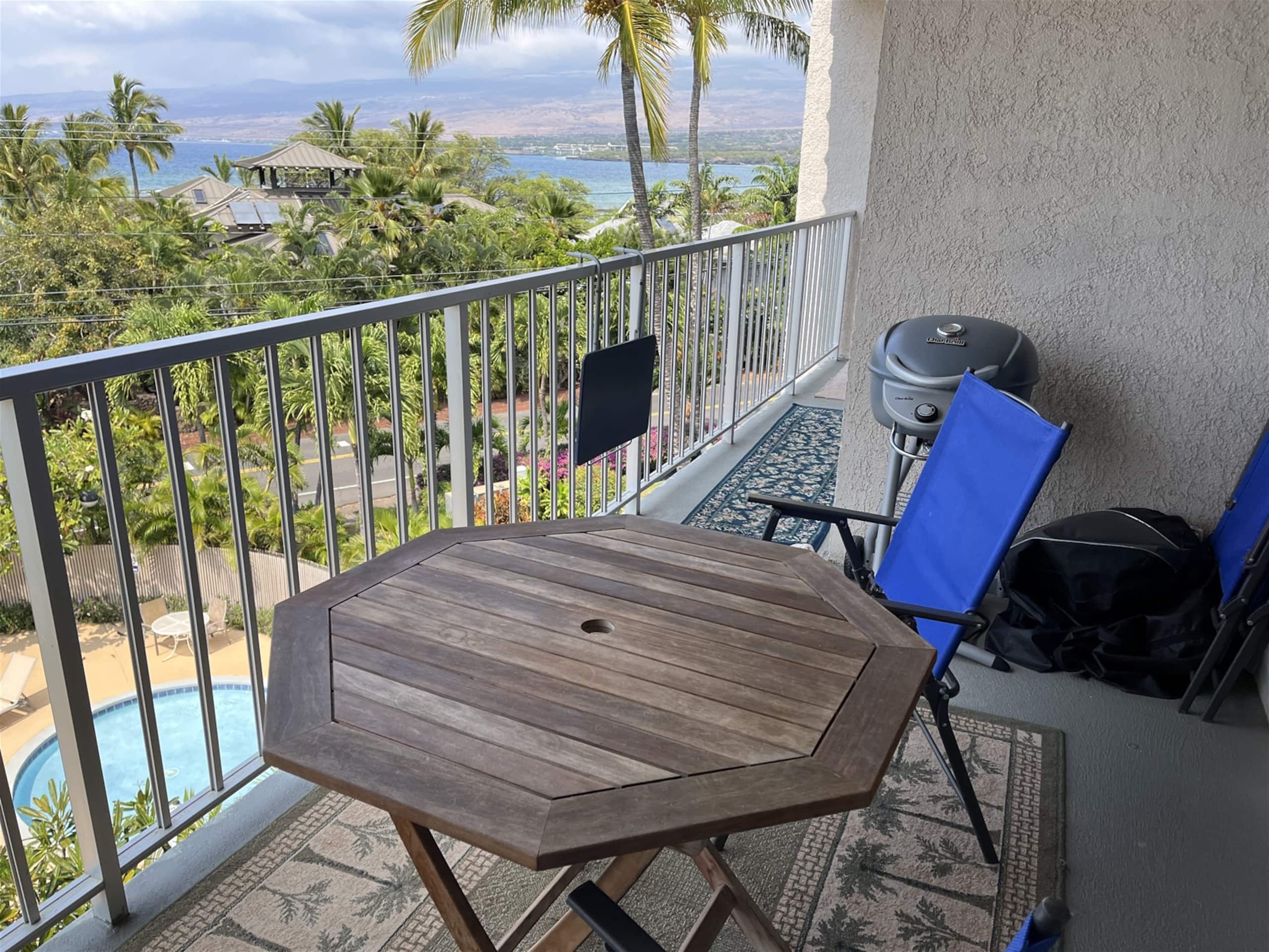Condo in Waimea · ★4.74 · 4 bedrooms · 5 beds · 3 private baths - Image 36