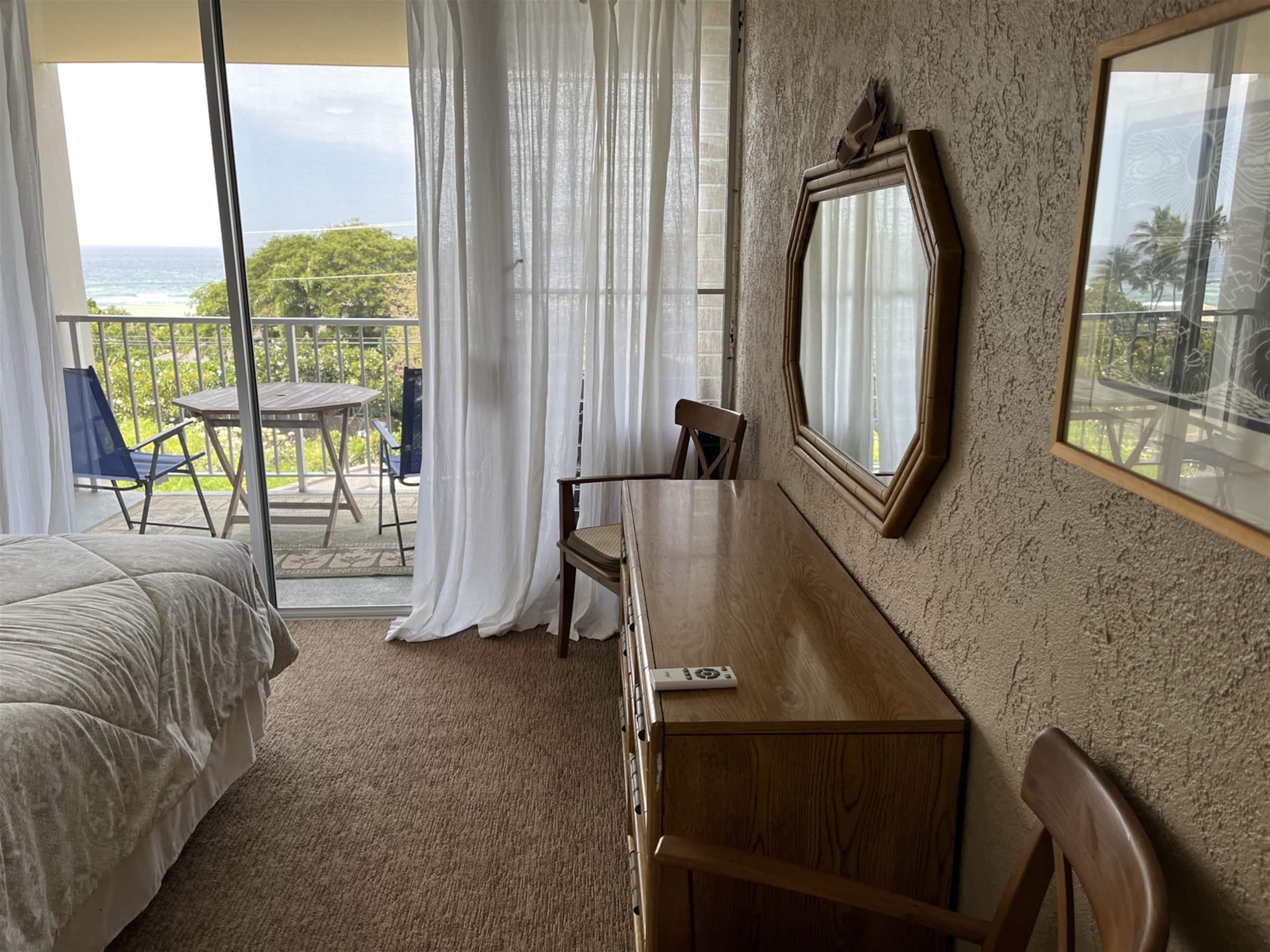 Condo in Waimea · ★4.74 · 4 bedrooms · 5 beds · 3 private baths - Image 16