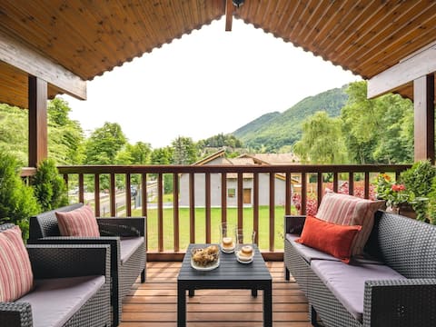 Camprodon escape near the river