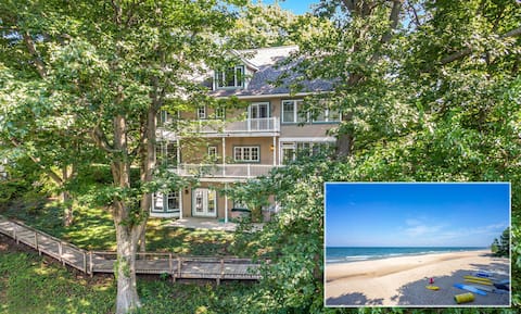 Delightful Private Wooded Setting Stunning Harbor