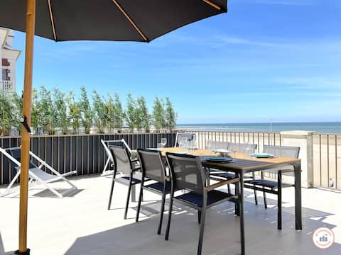 Roches Normandes – Terrace with Sea and Beach View