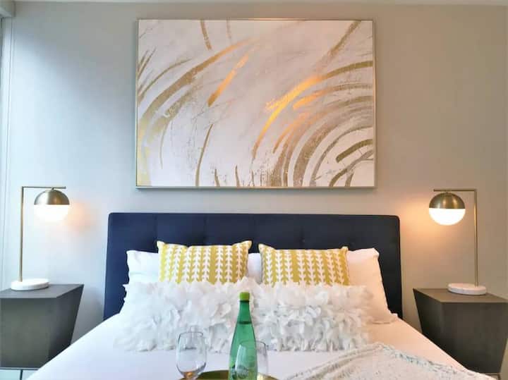 Chumba cha kulala kilicho na kitanda cha malkia