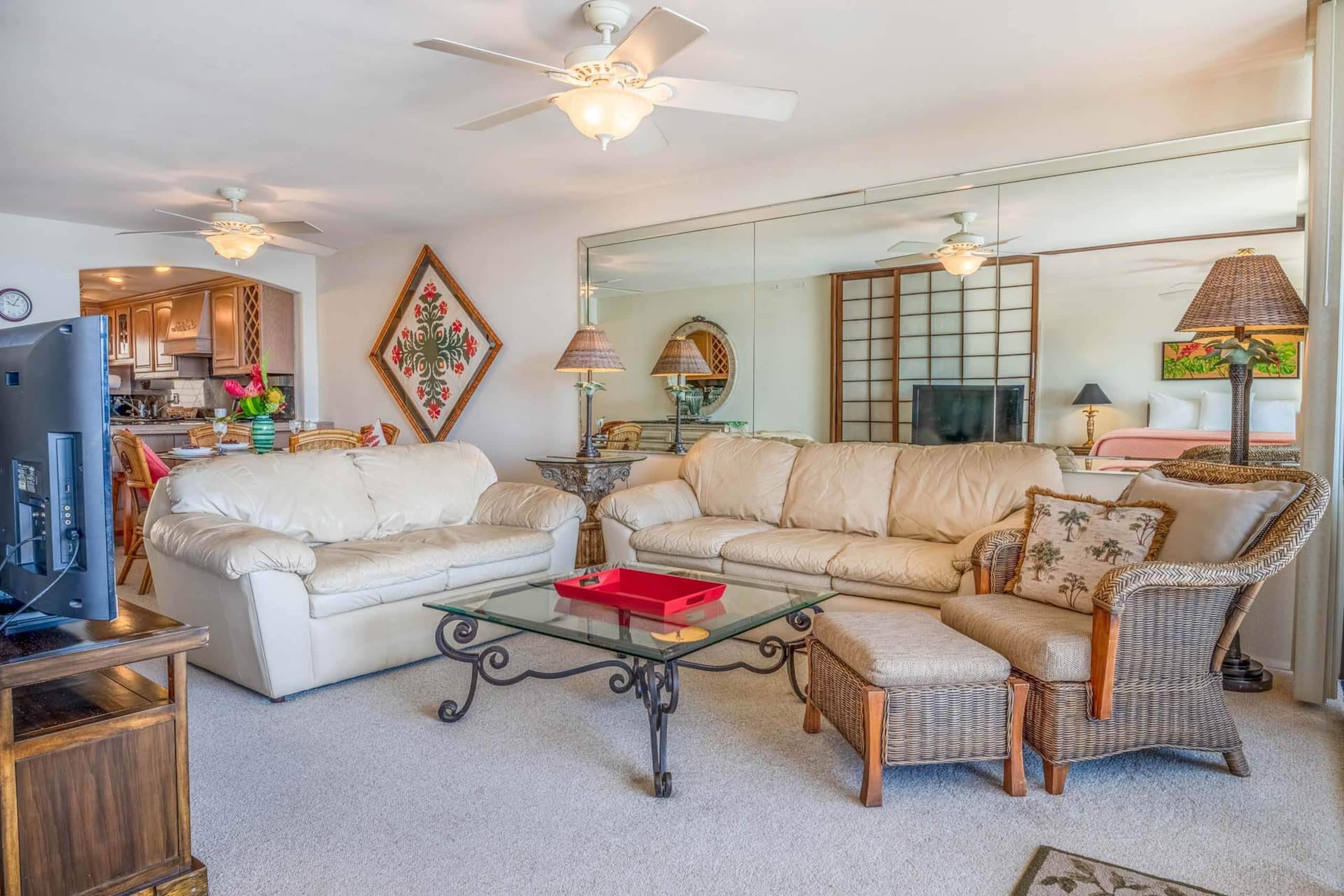Condo in Wailuku · ★4.78 · 2 bedrooms · 2 beds · 2 shared baths - Image 5