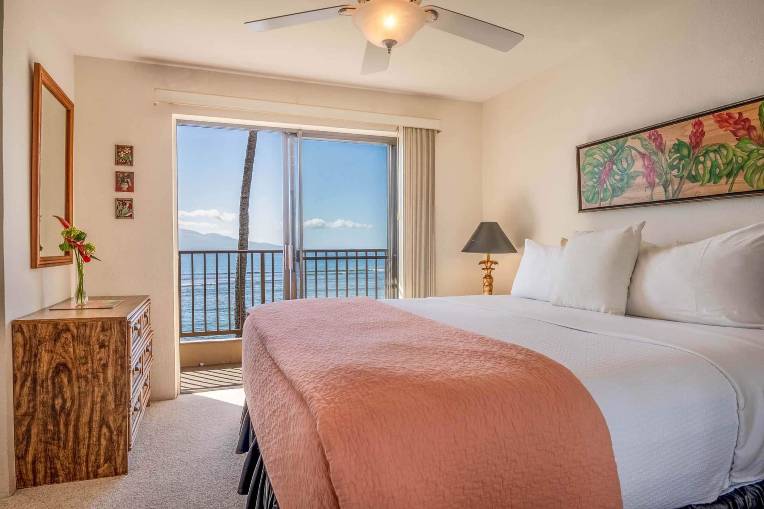 Condo in Wailuku · ★4.78 · 2 bedrooms · 2 beds · 2 shared baths - Image 16