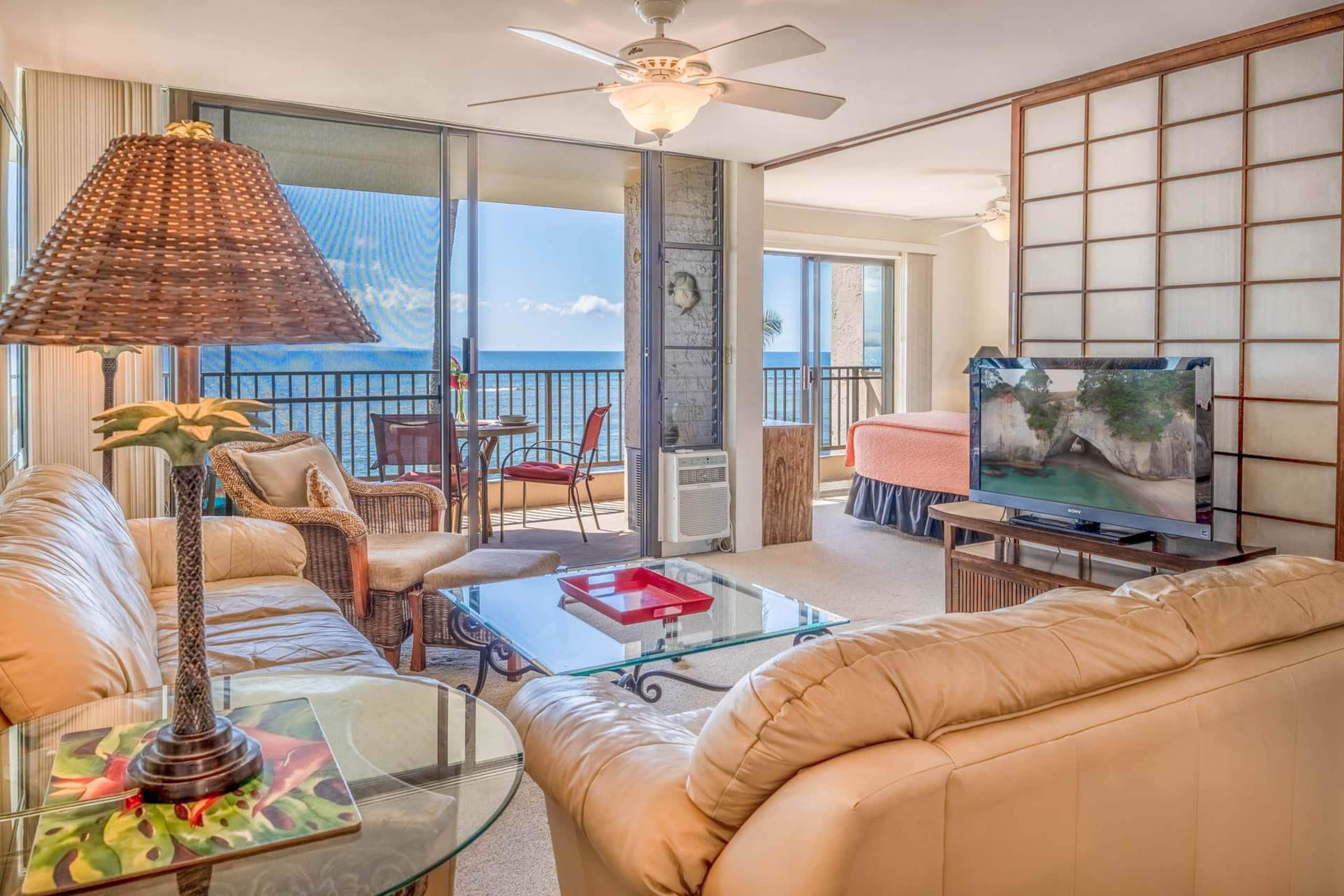 Condo in Wailuku · ★4.78 · 2 bedrooms · 2 beds · 2 shared baths - Image 4