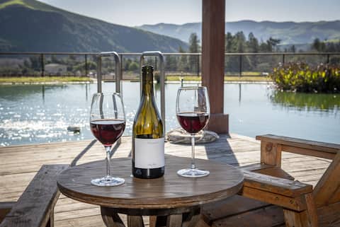 Views & private pond!