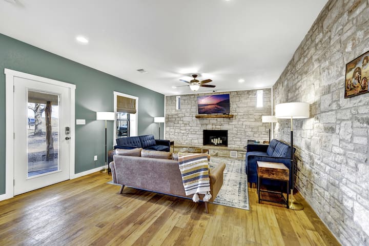 Cozi Vacation Rentals managed Airbnb listing 1