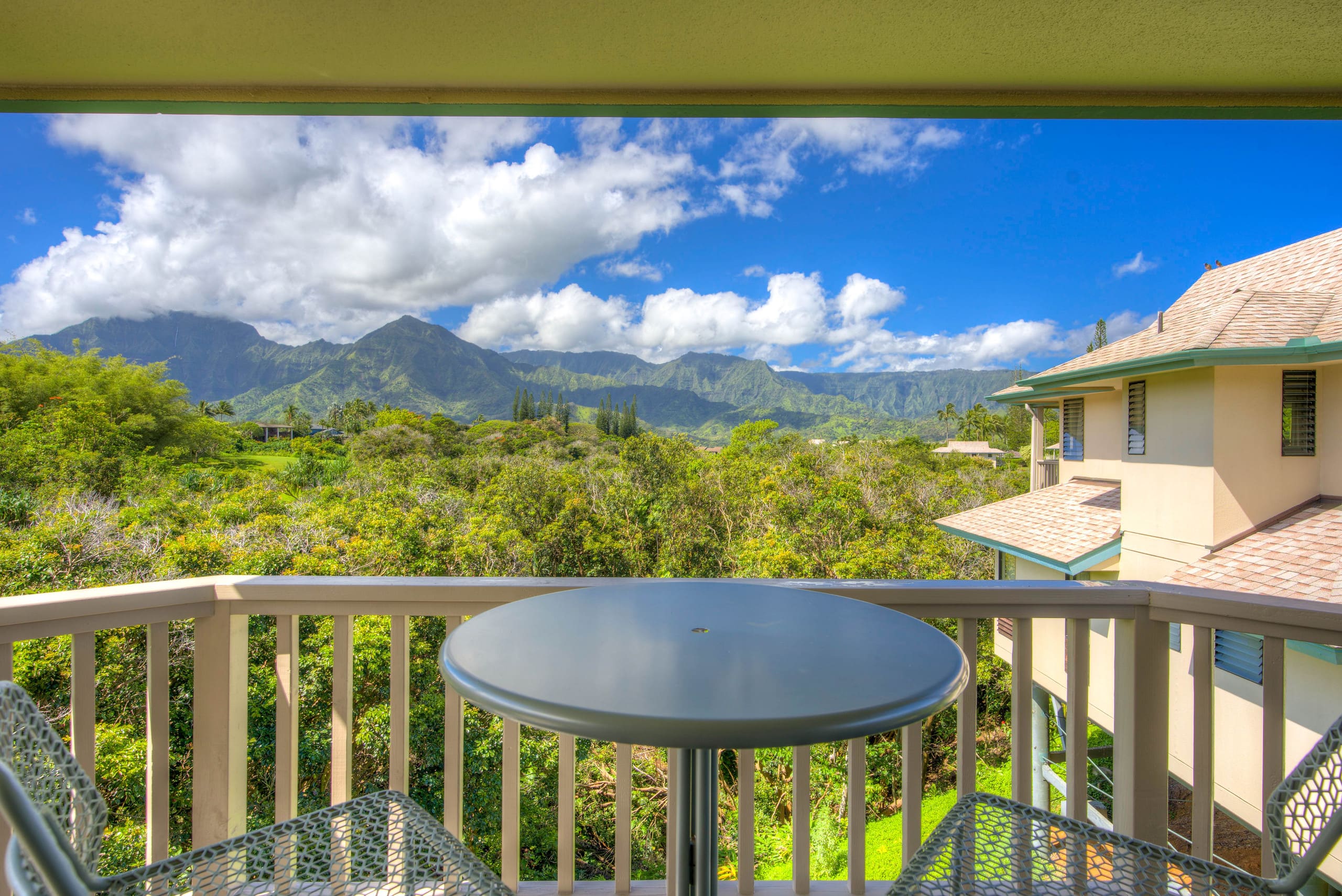 Villa in Princeville · ★4.96 · 2 bedrooms · 2 beds · 2.5 baths - Image 4