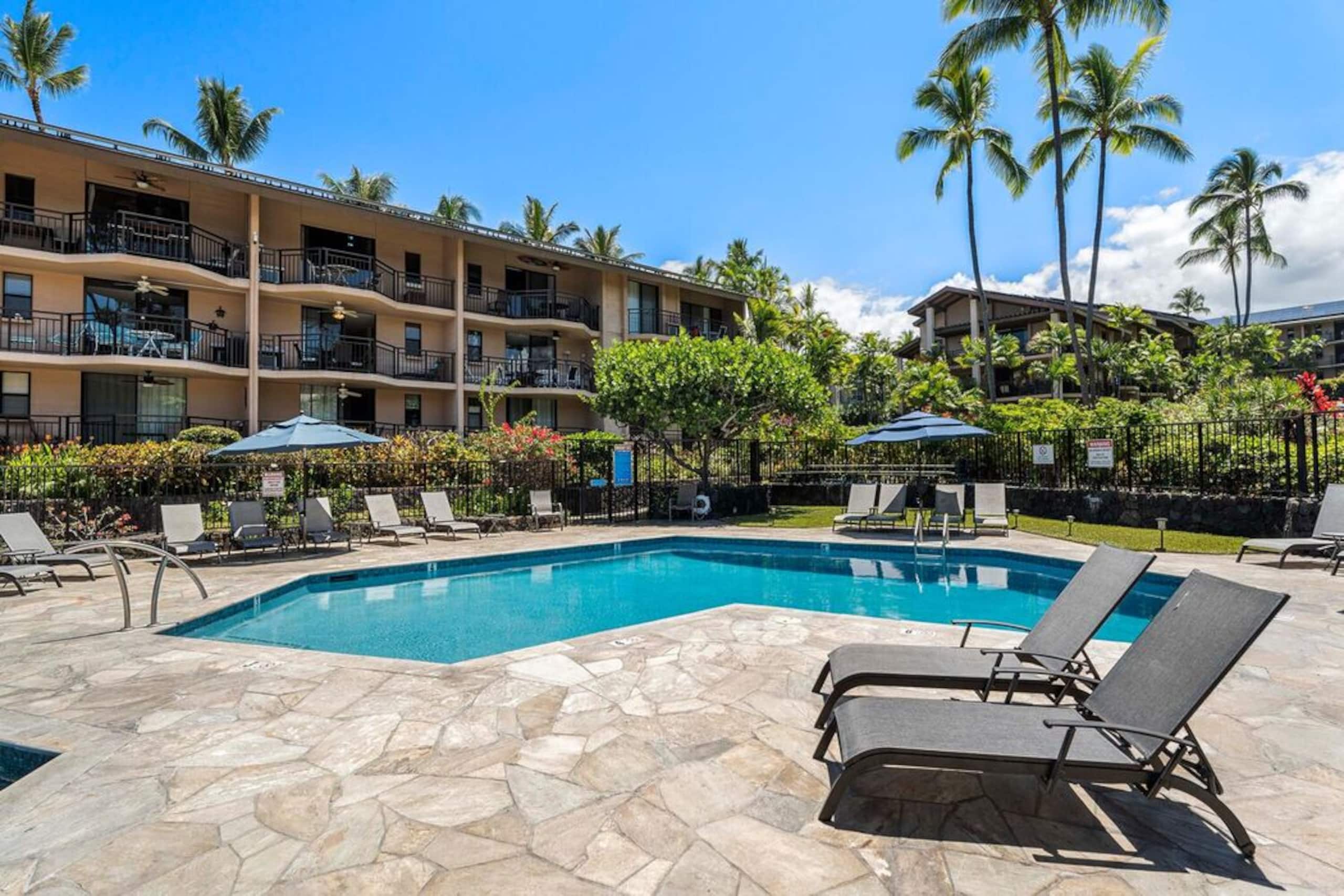 Condo in Kailua-Kona · ★4.8 · 1 bedroom · 2 beds · 1 private bath - Image 23