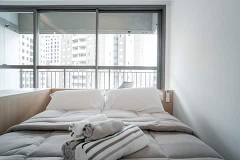 Studio next to the Moema Metro station - Be enchanted