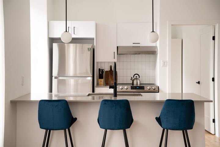 Apartment Old Montreal, Courtyard View, Suite 203 gallery image 5