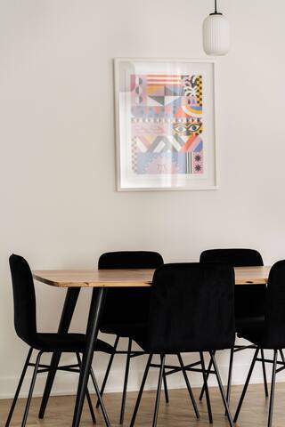 Apartment Old Montreal, Courtyard View, Suite 204 gallery image 4