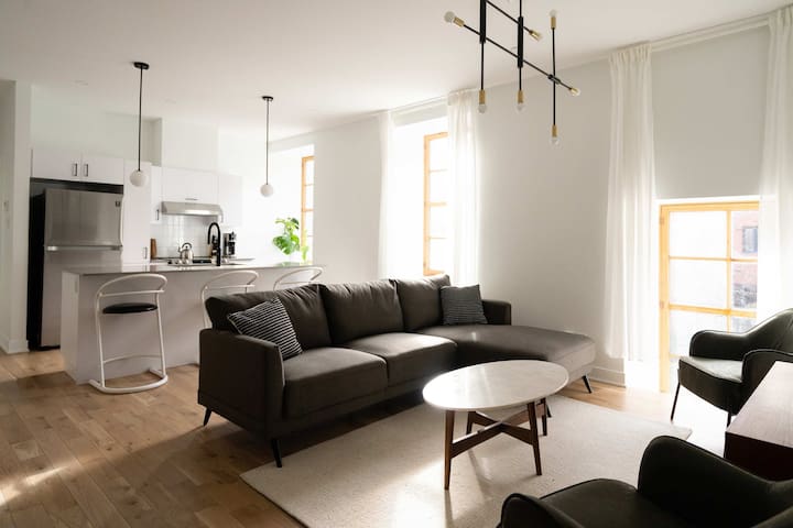 Apartment Old Montreal, Courtyard View, Suite 204