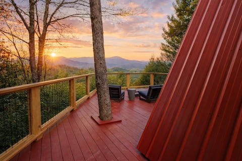 Secluded A-Frame | Amazing View | Couples Getaway