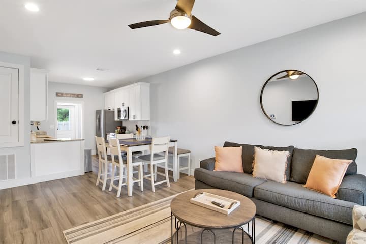 Scott Cottage-pet Friendly-dining,shopping,beaches - Pensacola, FL