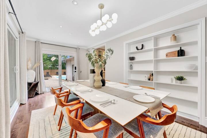 Award Winning Luxury Home with Heated Pool + Sauna gallery image 5