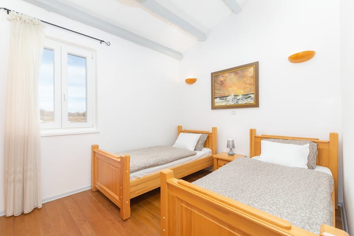 غرفة النوم 3