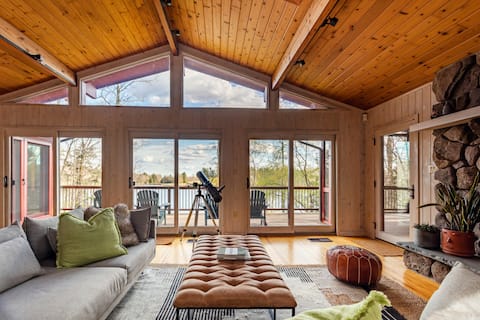 Gorgeous Waterfront w/ Hot Tub and Game Level