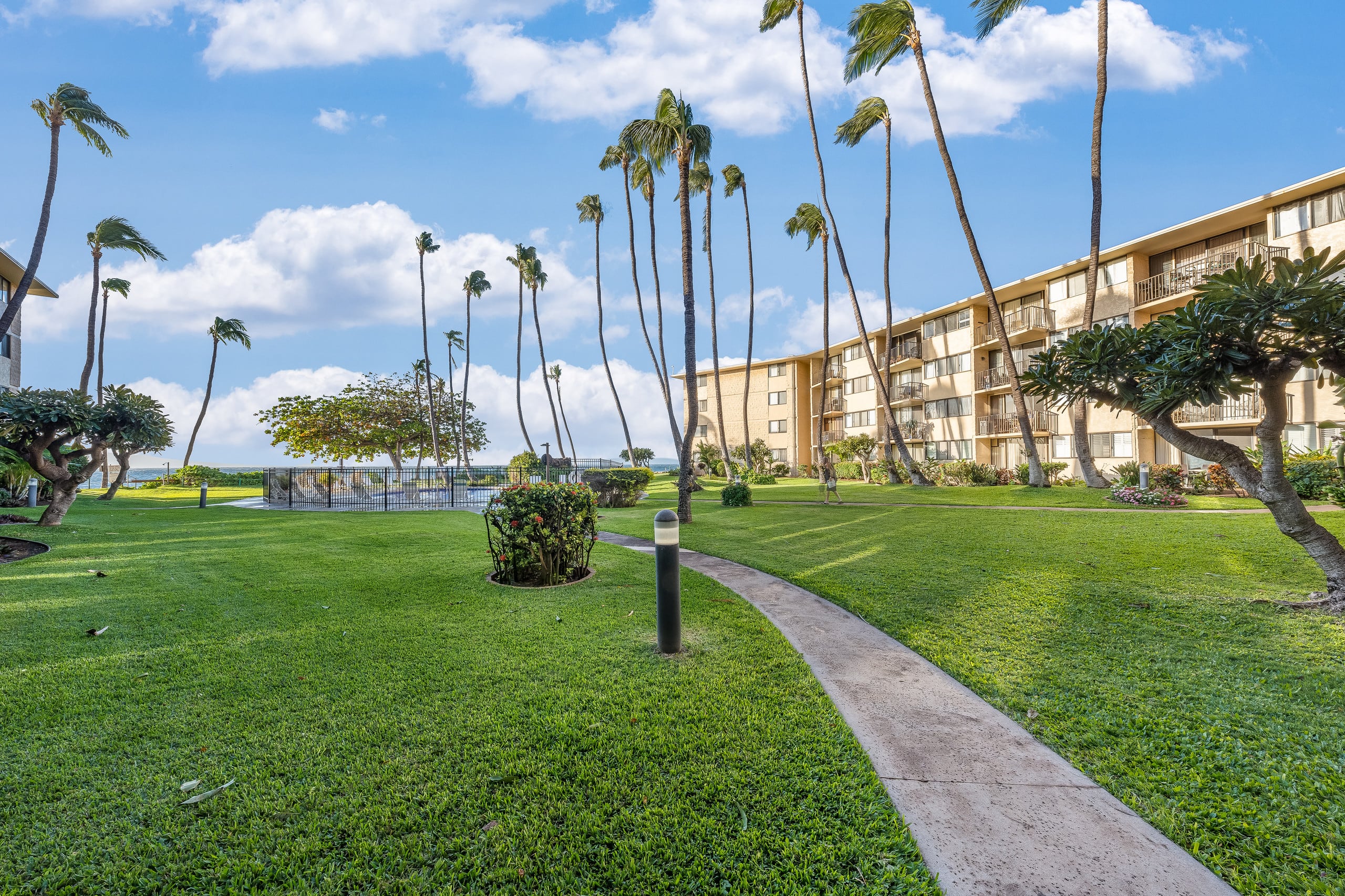 Condo in Wailuku · ★4.84 · 2 bedrooms · 3 beds · 2 baths - Image 41