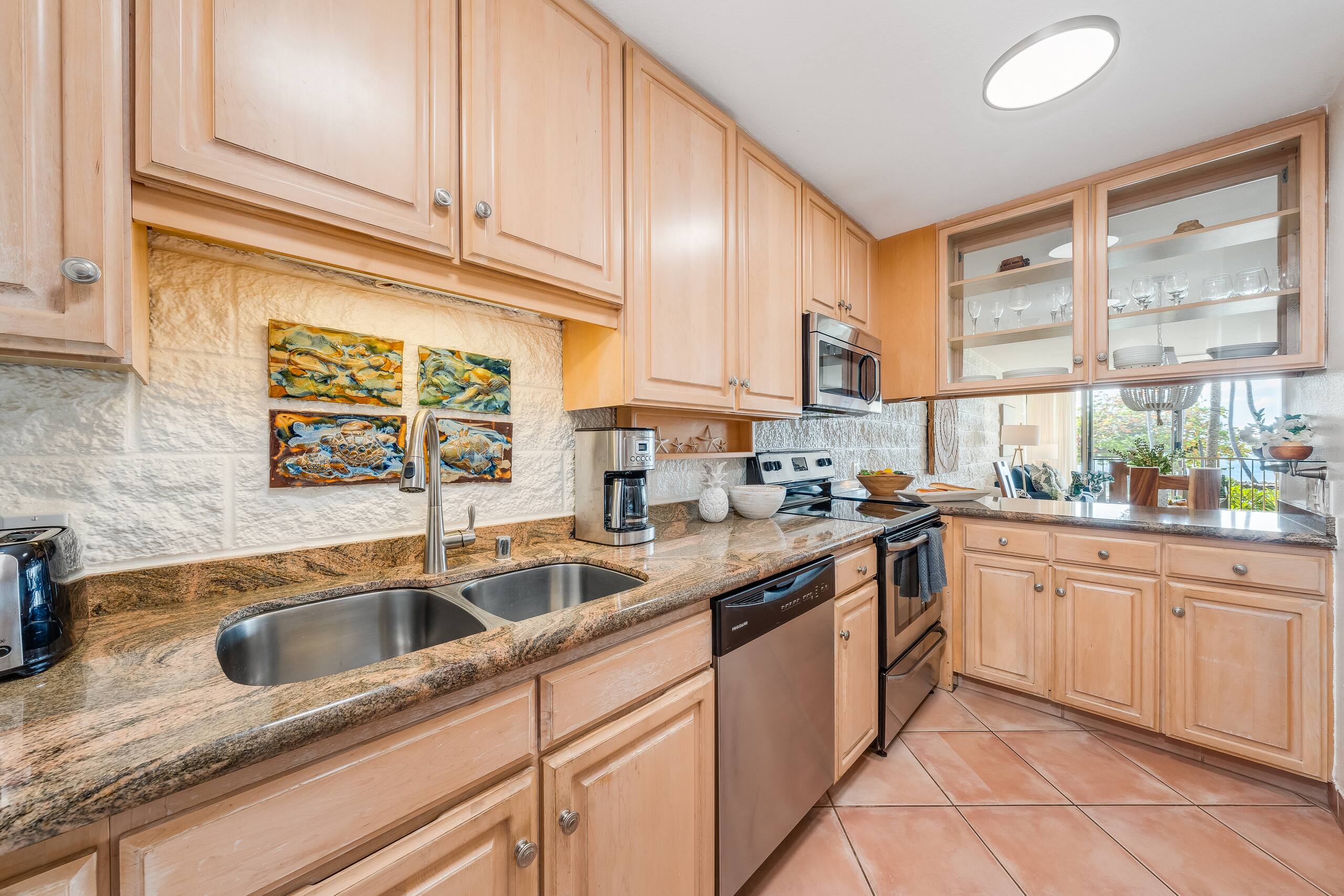Condo in Wailuku · ★4.84 · 2 bedrooms · 3 beds · 2 baths - Image 10