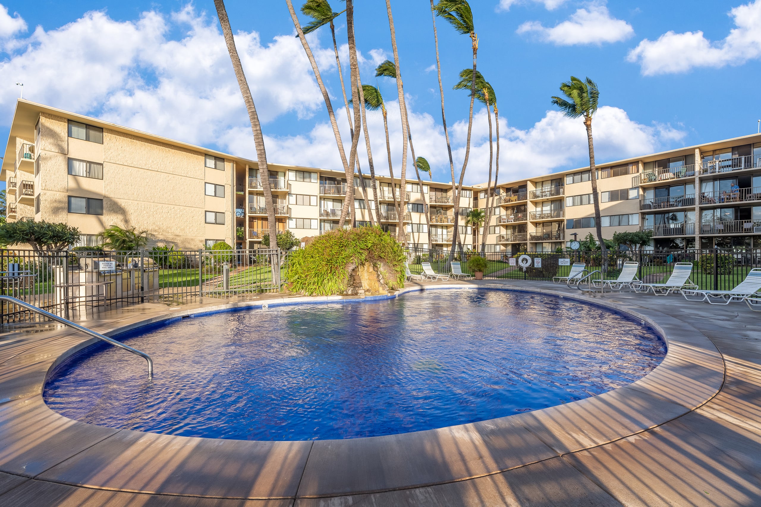 Condo in Wailuku · ★4.84 · 2 bedrooms · 3 beds · 2 baths - Image 37